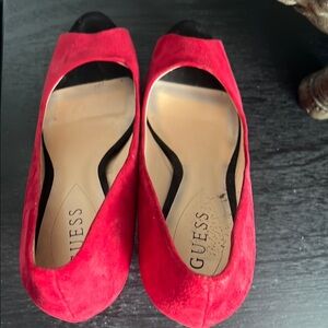 GUESS Women's Red Peep Toe Heels